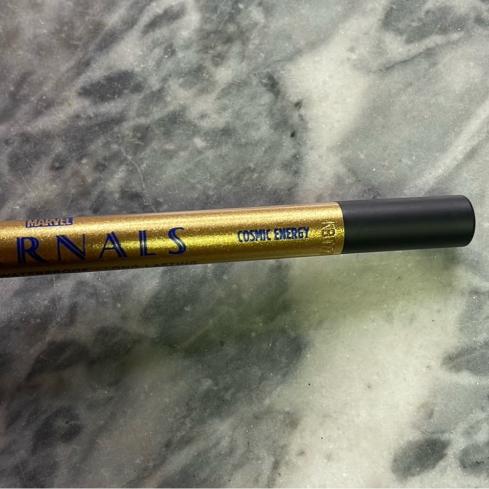 Urban‎ Decay Marvels Eternals Eye Pencil Eyeliner Cosmic Energy Gold - Picture 2 of 4